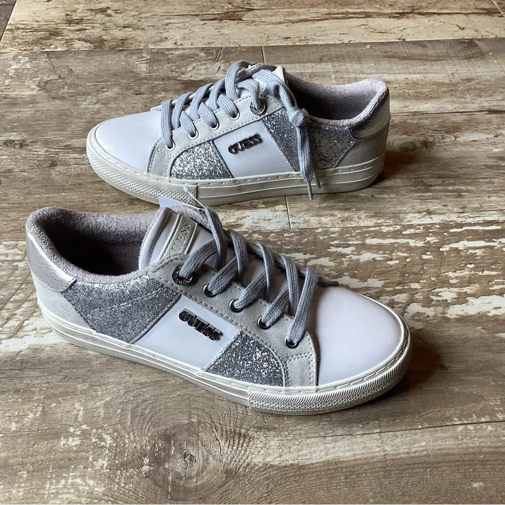 GUESS Loven3 Fashion Sneaker White & Silver Leather Women’s 7.5